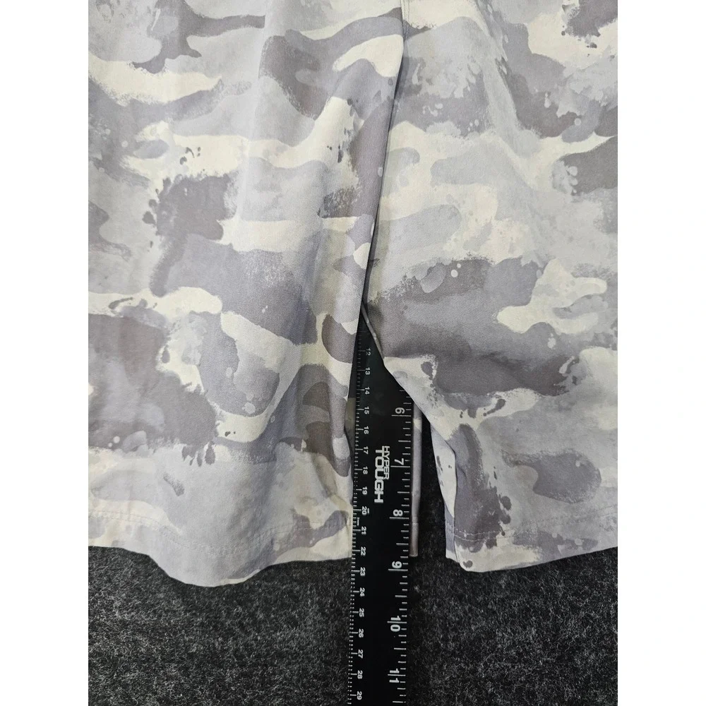 Fabletics Athletic Shorts Men S Gray Camo Training Gym Stretch Performance Run